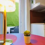 Апартаменти Viva La Vida Hospitality - *