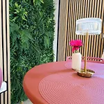 Viva La Vida Hospitality - Bari