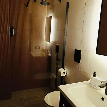 Viva La Vida Hospitality - Bari