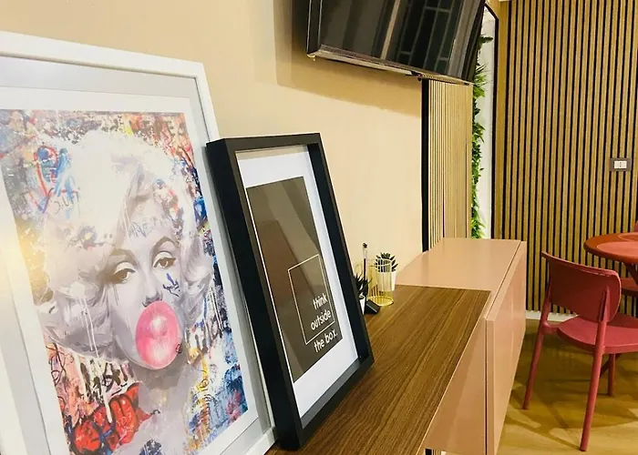 Viva La Vida Hospitality - Бари