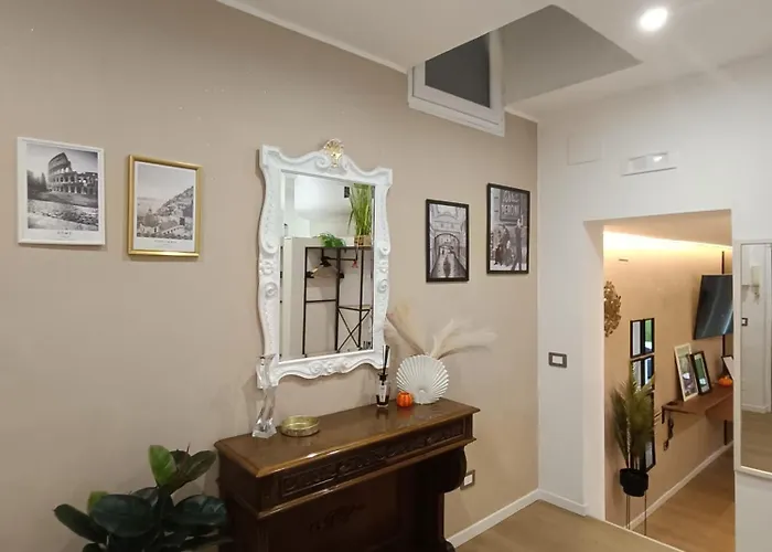 Viva La Vida Hospitality - *