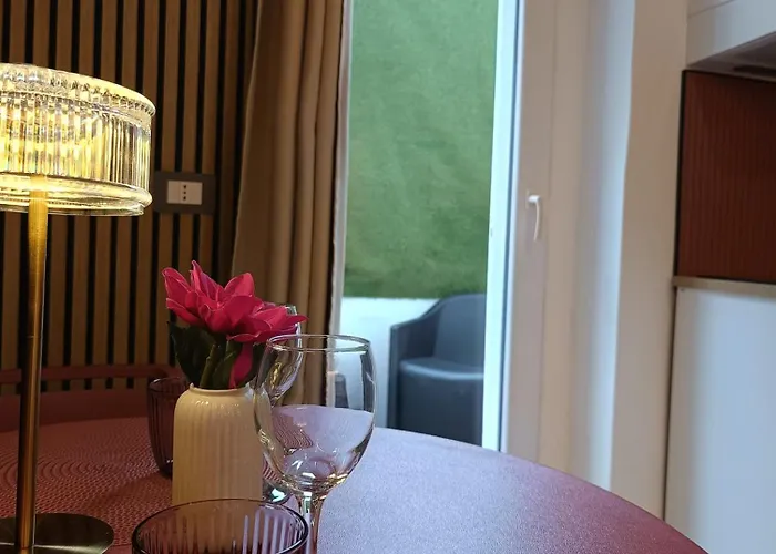 Viva La Vida Hospitality - Апартаменты